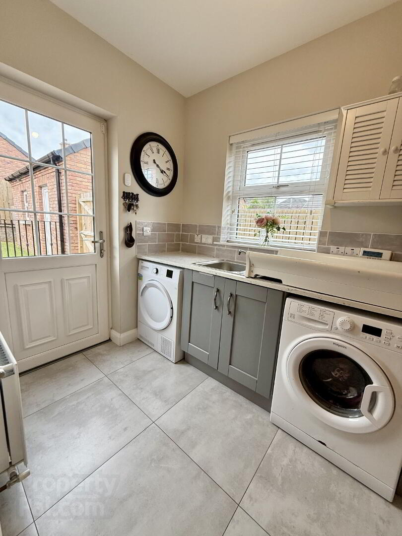 27 Cavanacaw Road 29 of 50