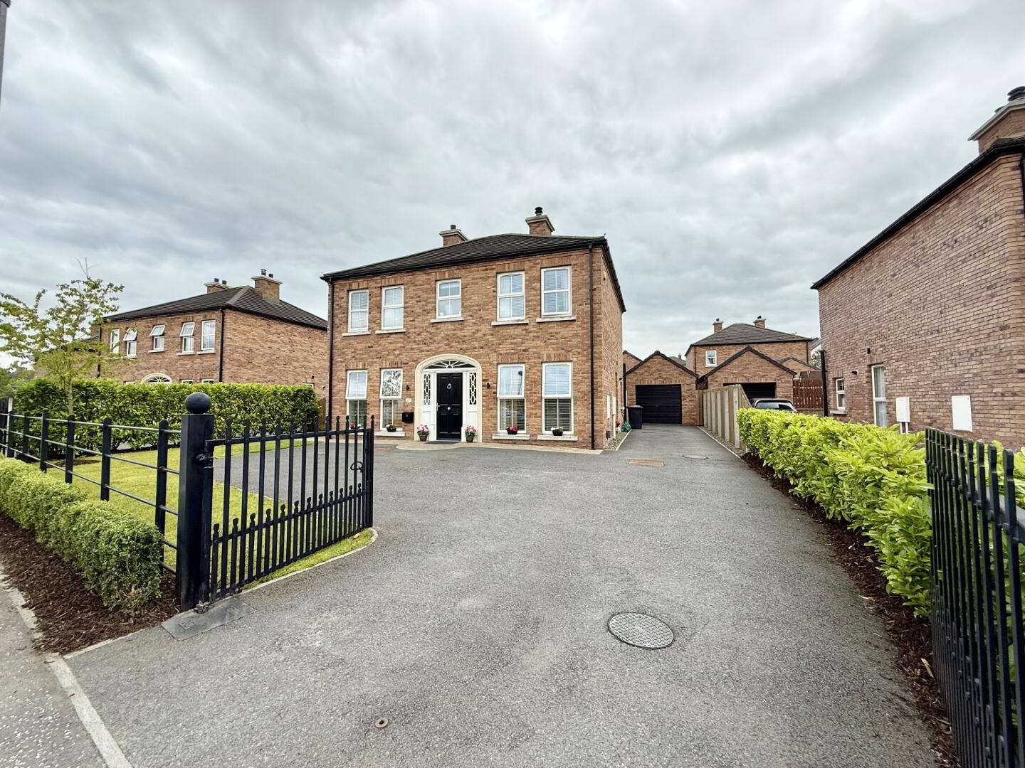 27 Cavanacaw Road 1 of 50