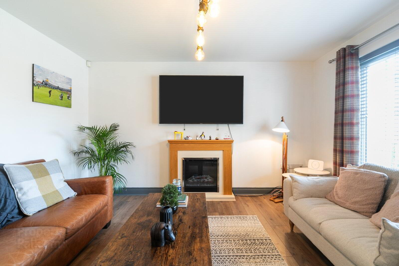 10 Blackwood Park 2 of 29