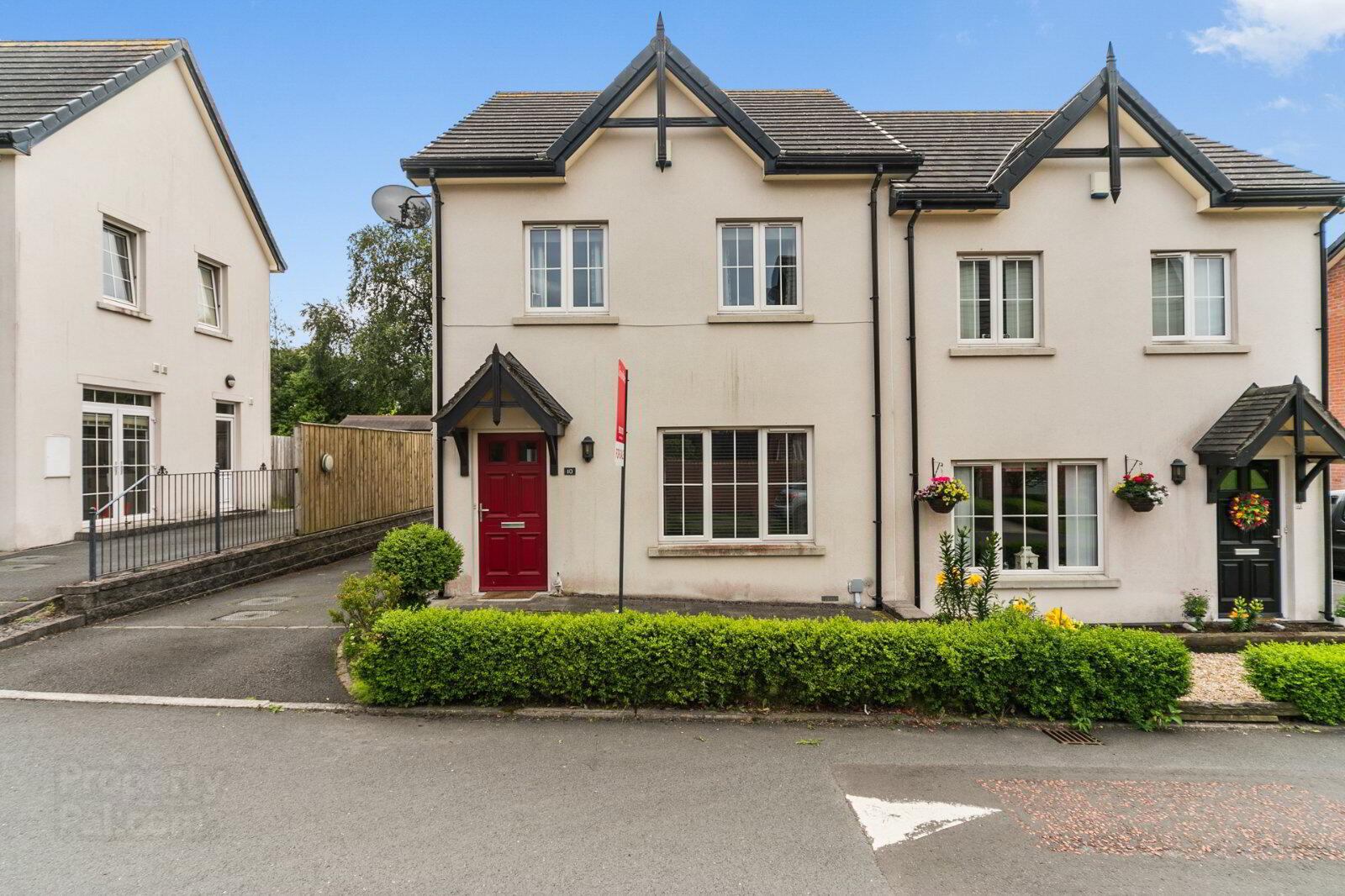 10 Blackwood Park 1 of 29