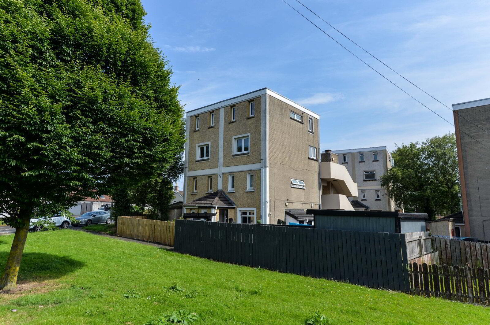 1c Craignish Crescent 1 of 8