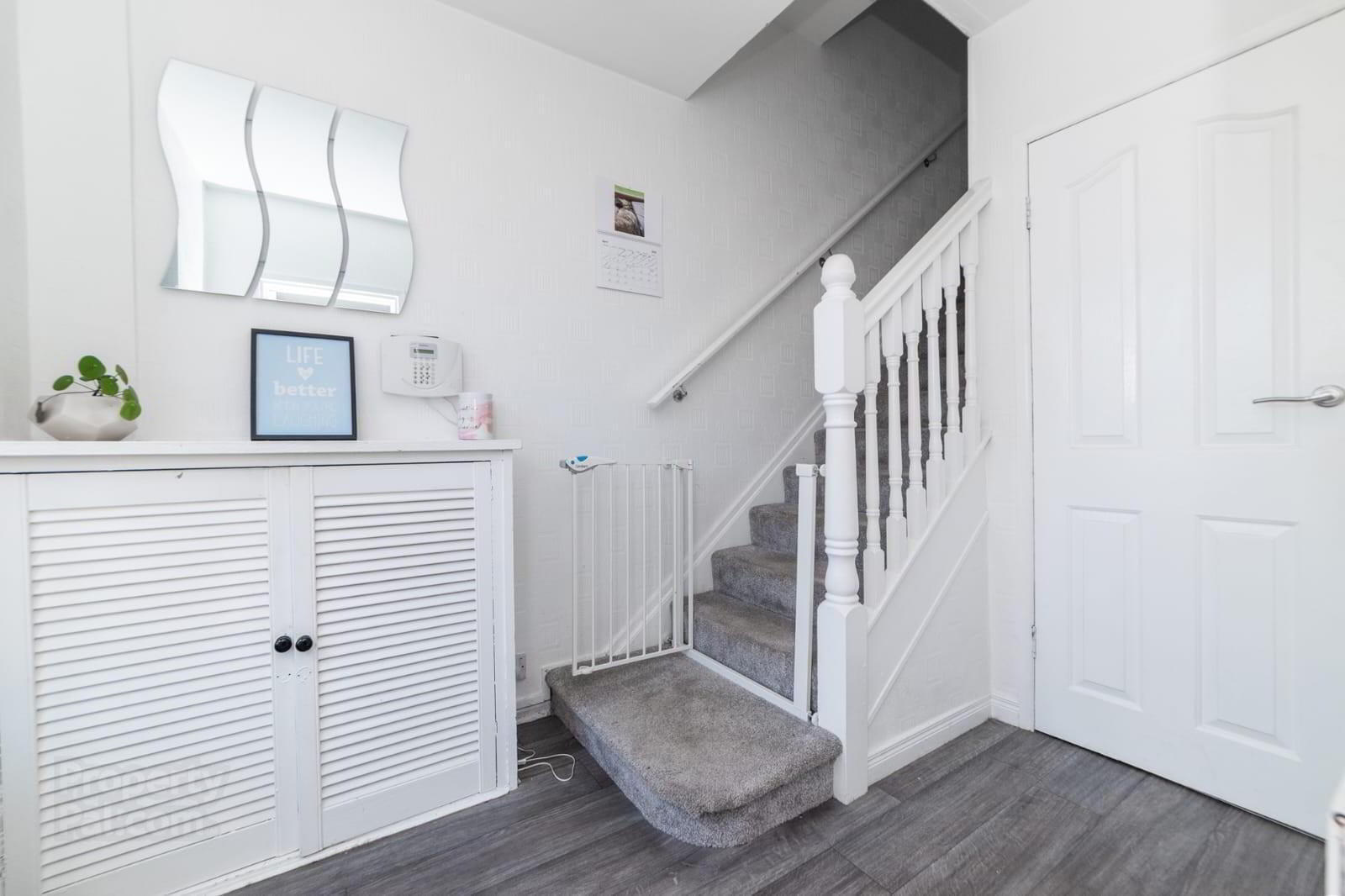23 Kings Avenue 2 of 22