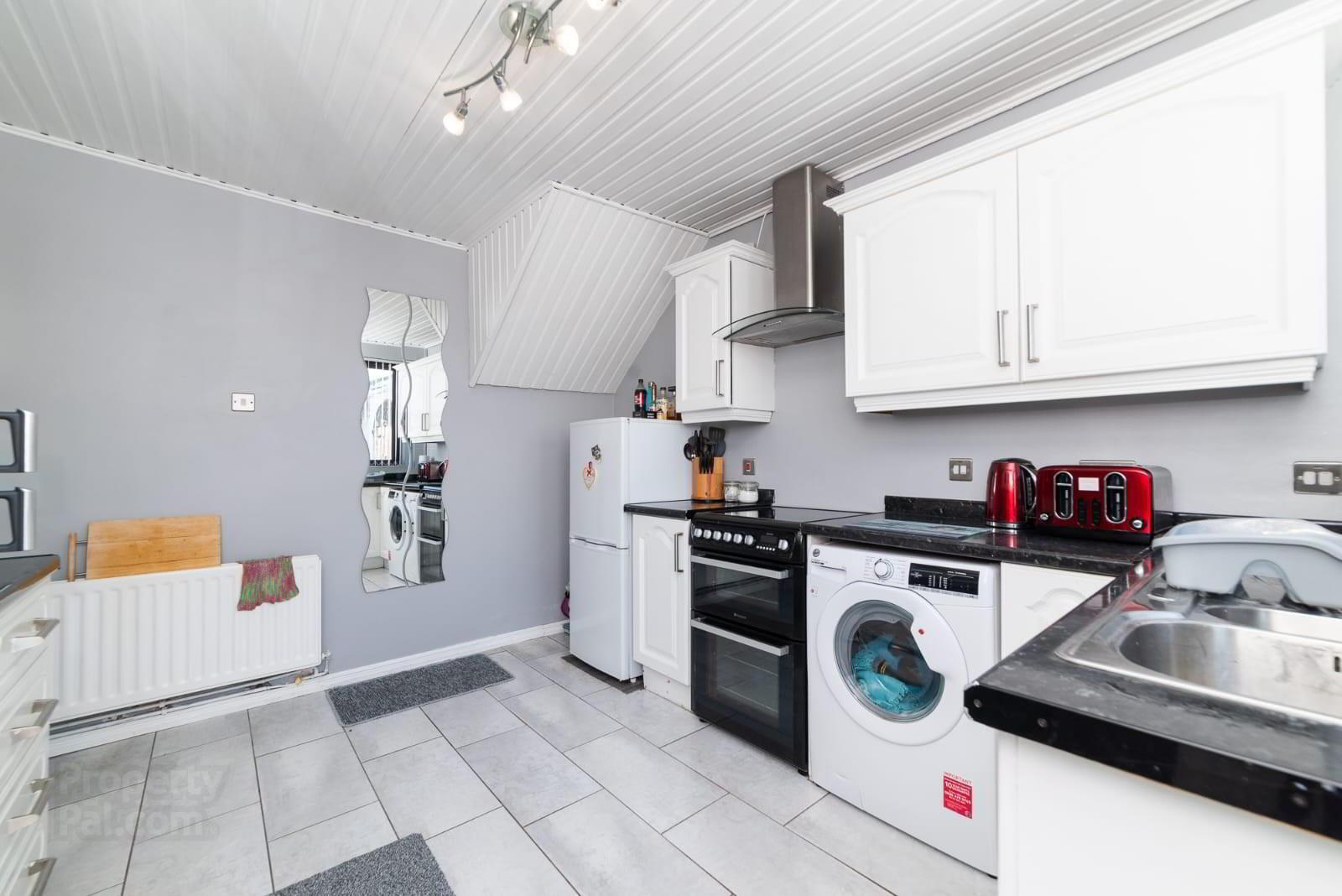 23 Kings Avenue 9 of 22