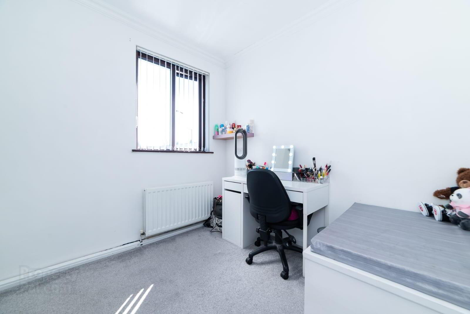 23 Kings Avenue 15 of 22