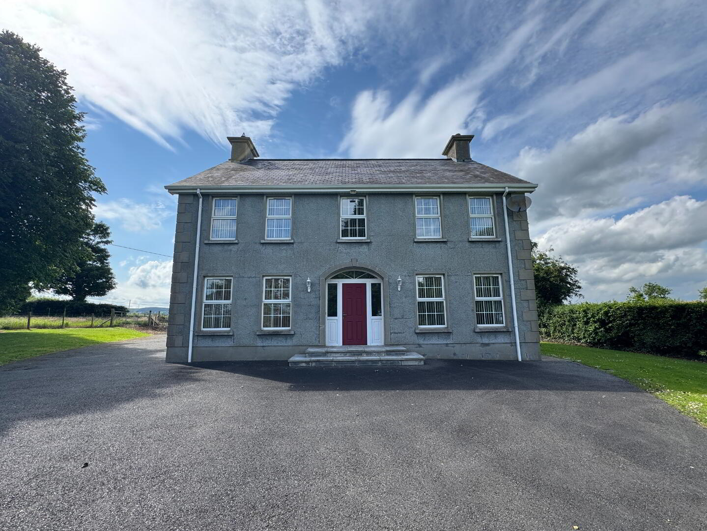 13 Seafin Road 1 of 21