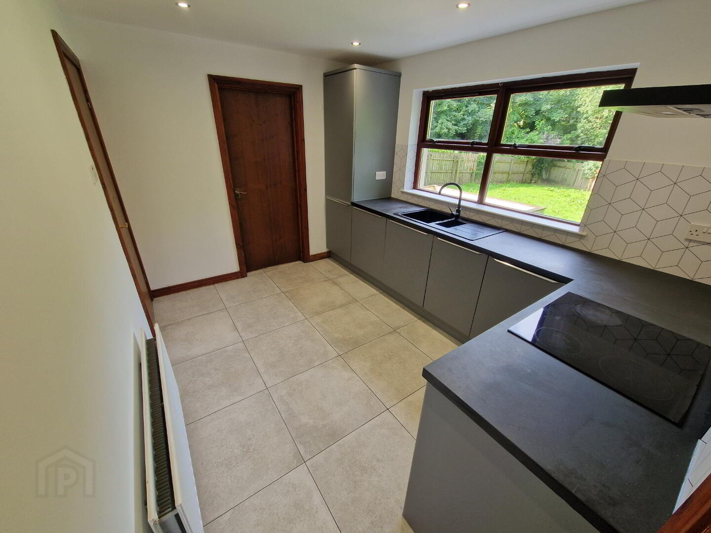 7 Fir Grove Lane 8 of 20
