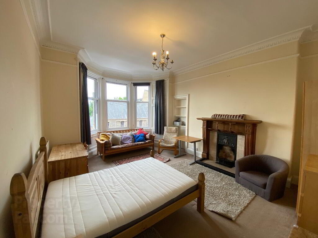 22 Strathearn Road 8 of 11