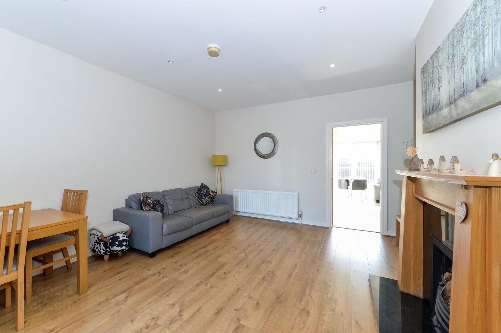 property description image