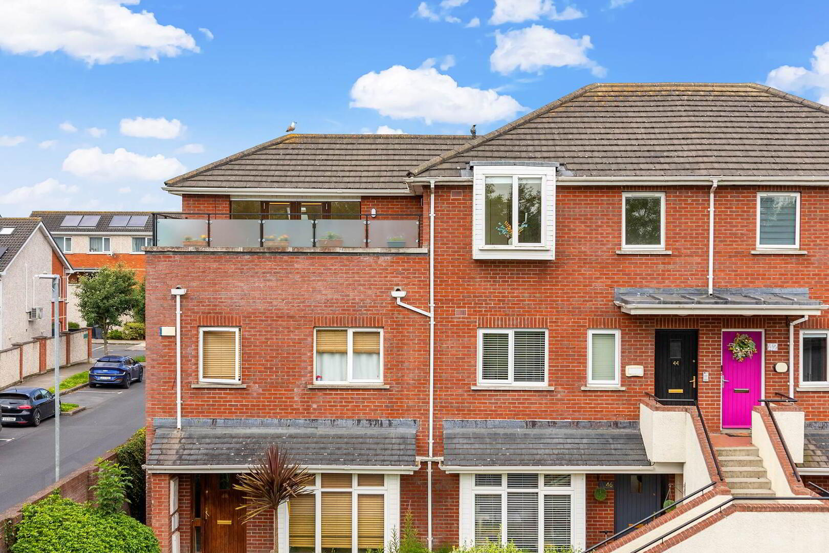 44 Hansted Close 1 of 22