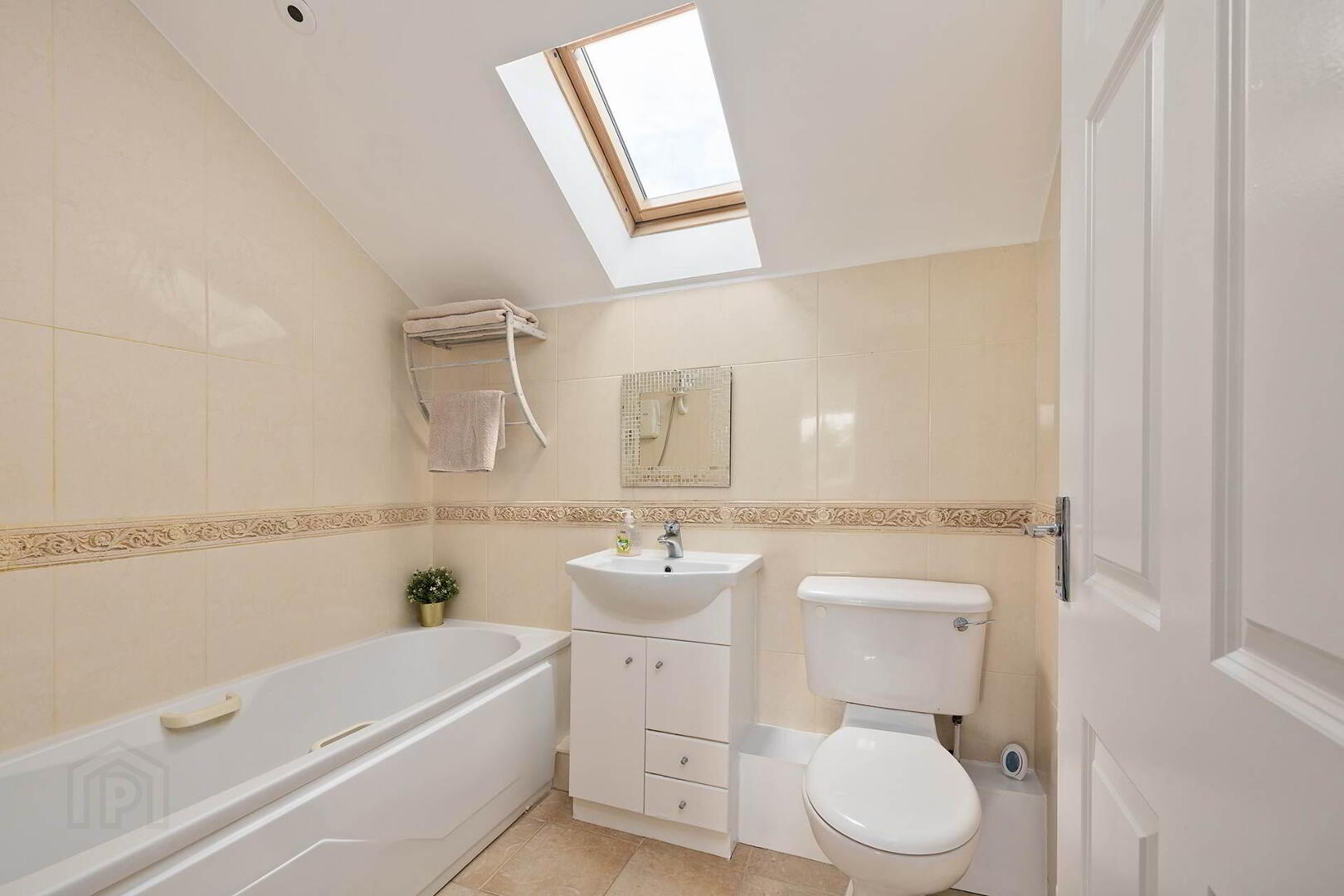 44 Hansted Close 19 of 22