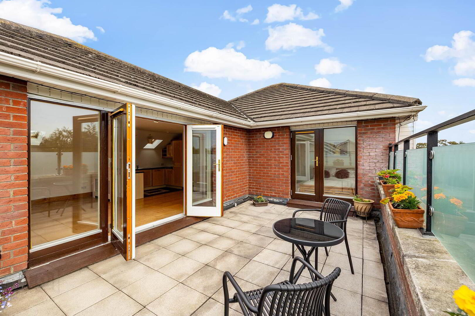 44 Hansted Close 22 of 22