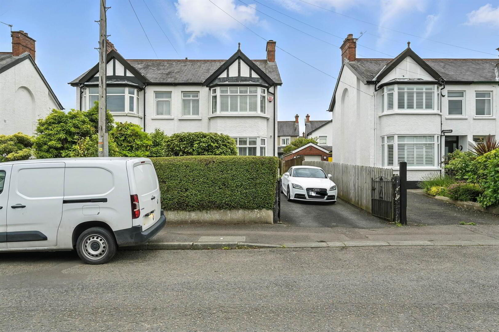 property description image