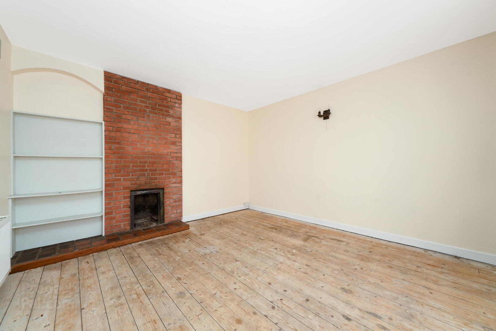 11 Rathcoole Park 5 of 43