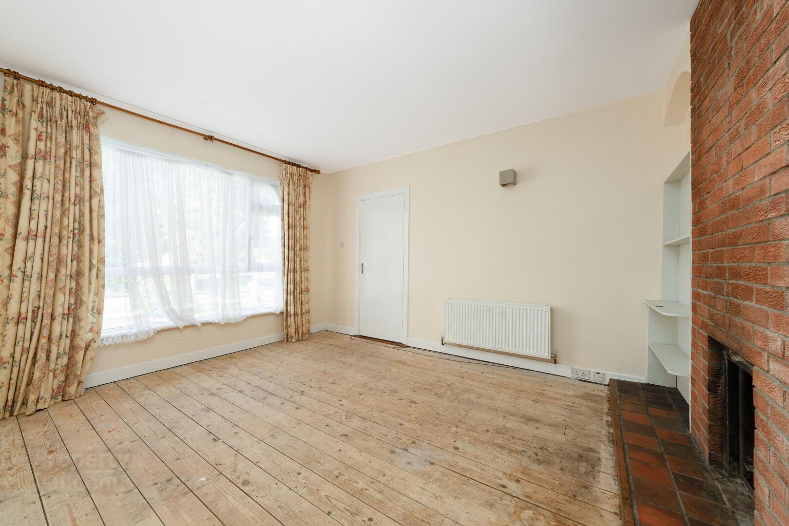 11 Rathcoole Park 7 of 43