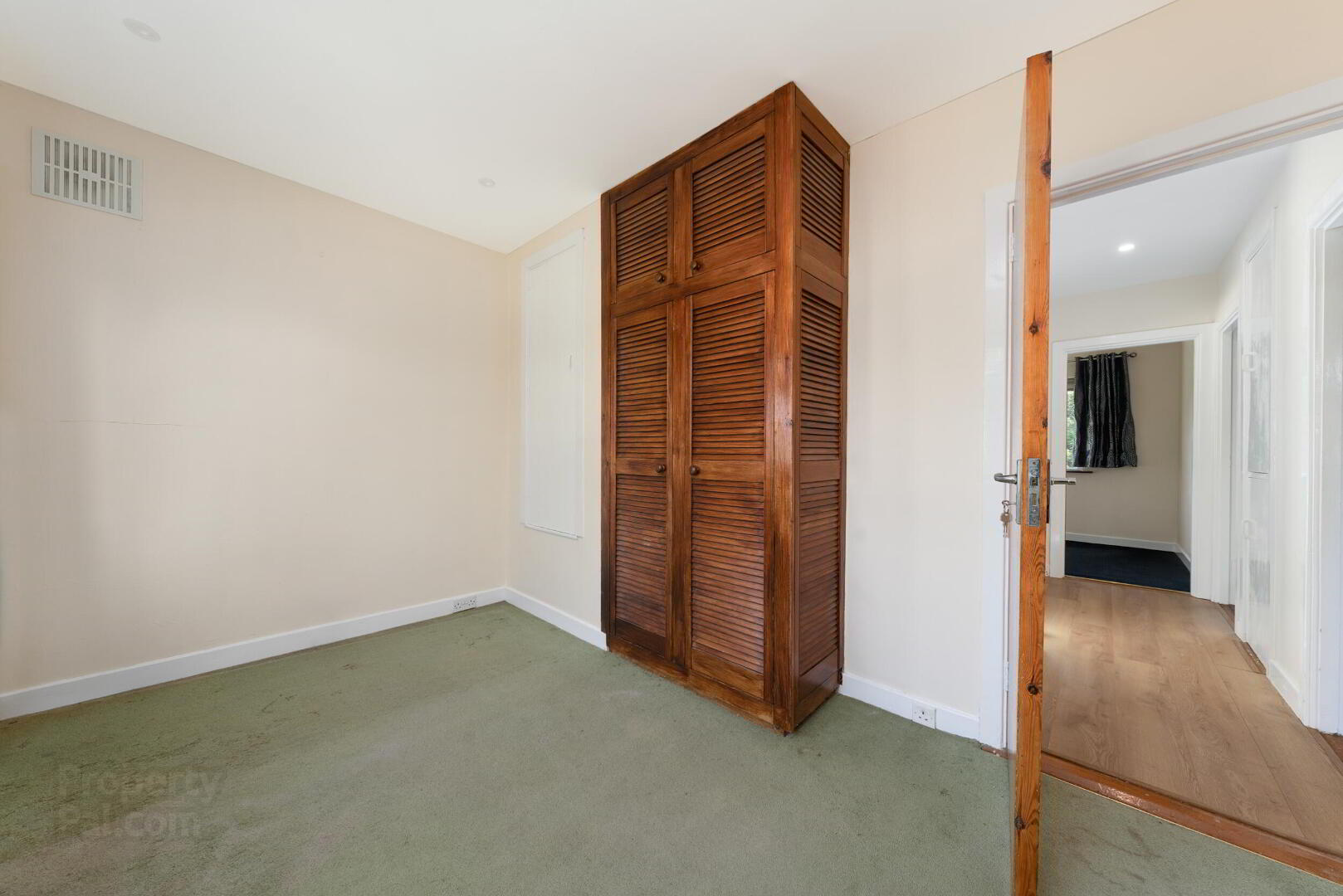 11 Rathcoole Park 14 of 43