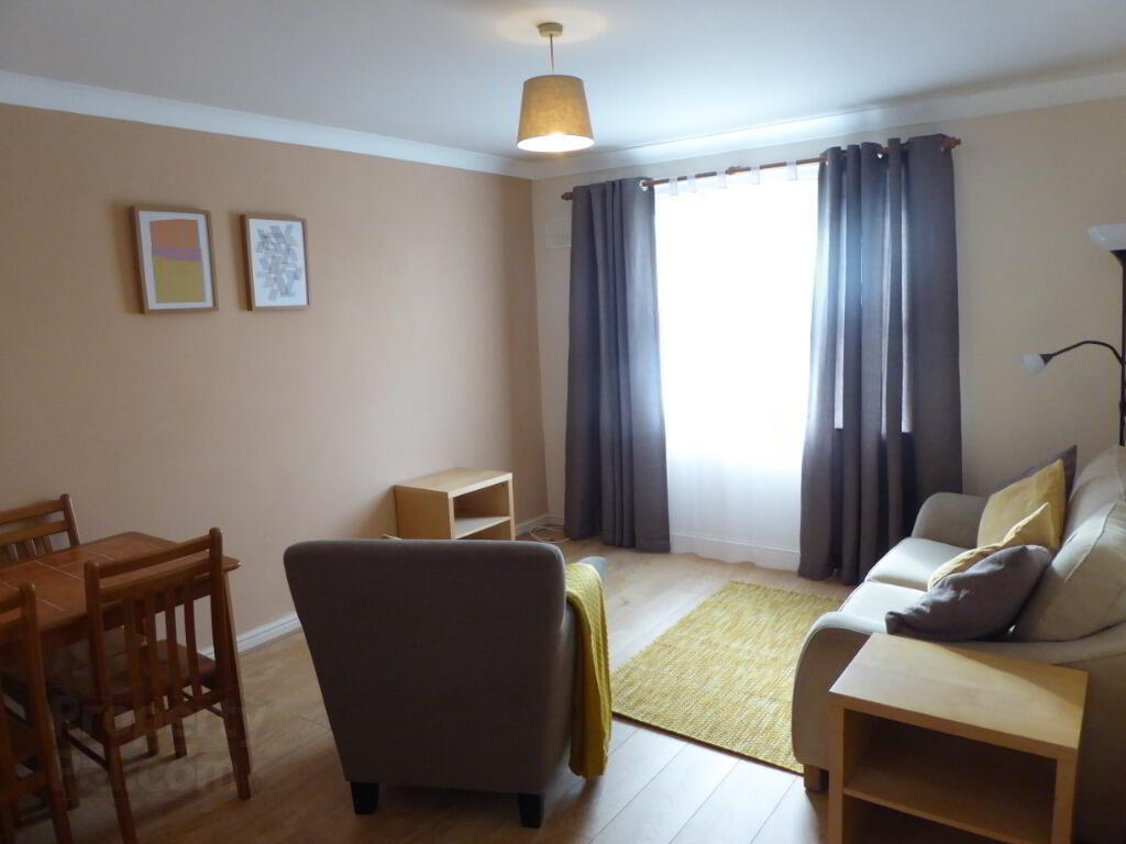 57 Balbirnie Place 3 of 10