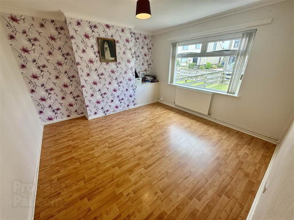 30 Downshire Park East 3 of 19