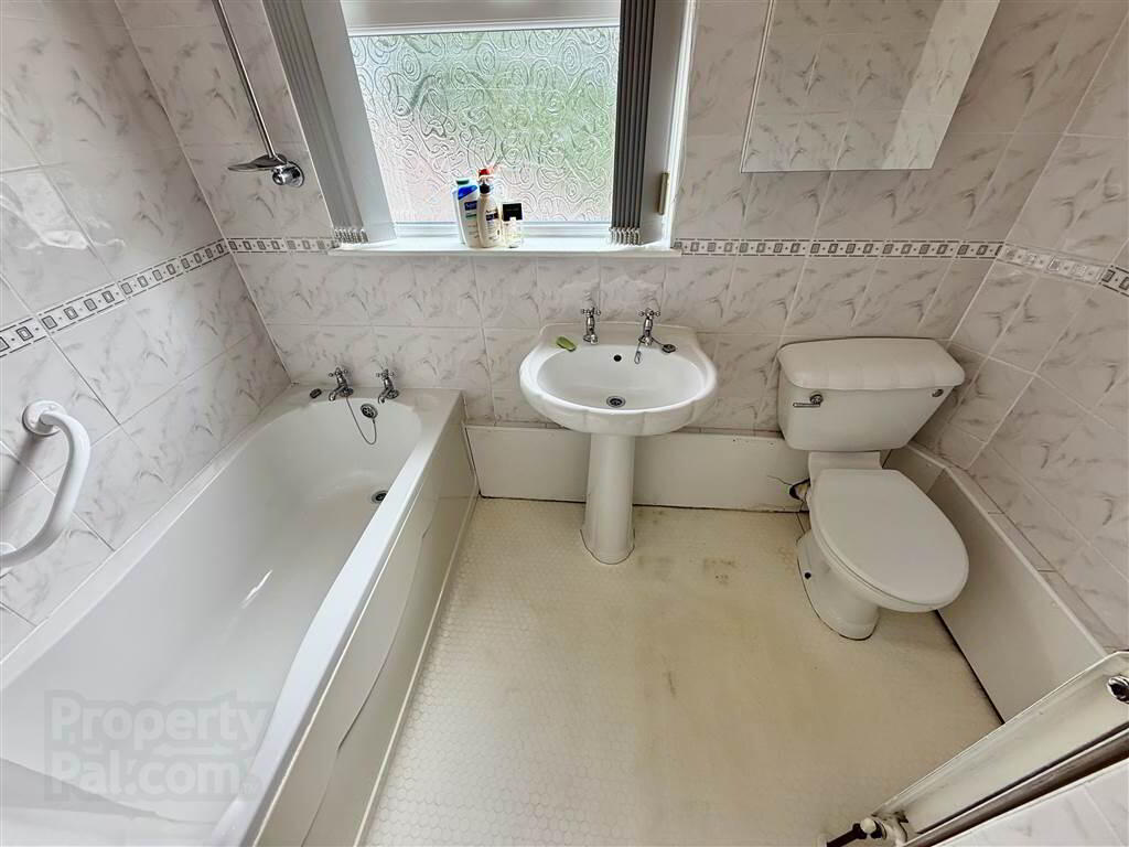 30 Downshire Park East 14 of 19