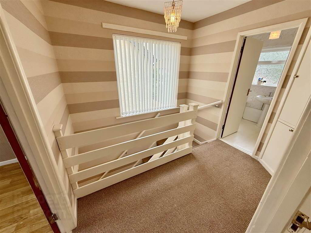 30 Downshire Park East 13 of 19