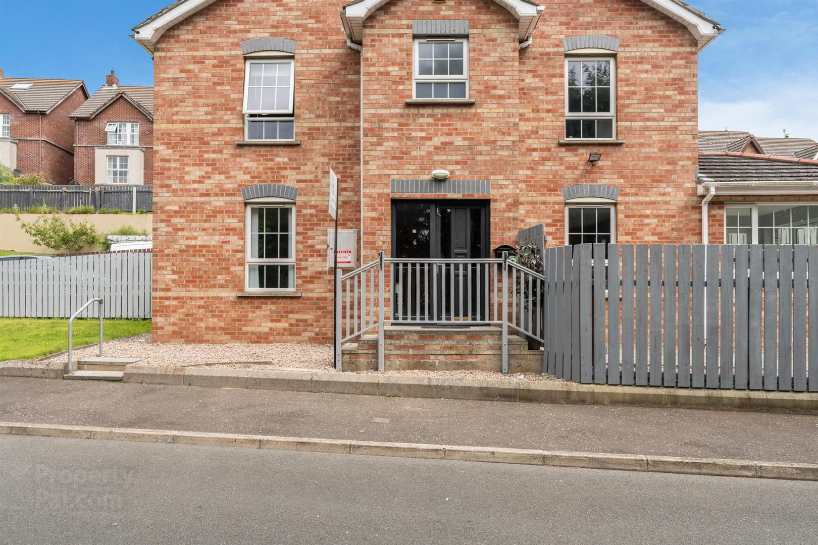property description image