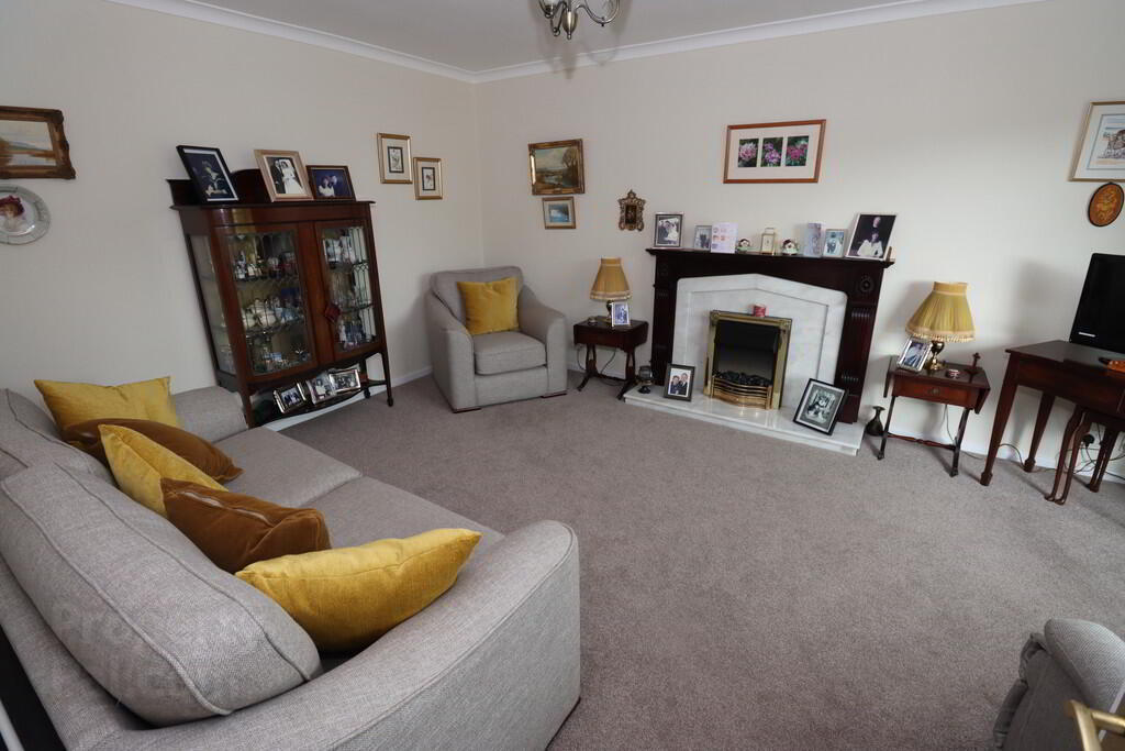 19 Seskin Avenue 5 of 13