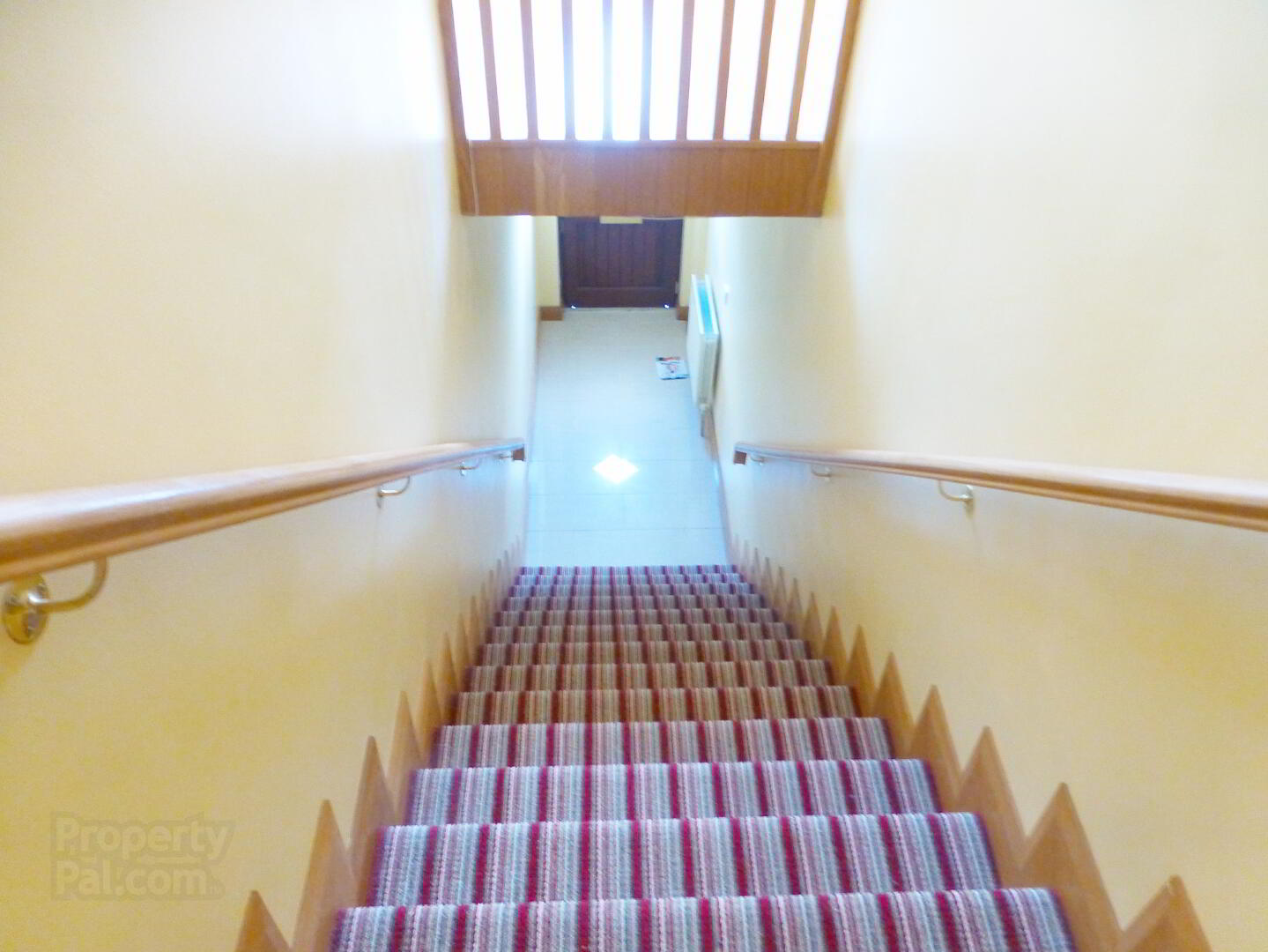 8 North Lodge Court 3 of 19