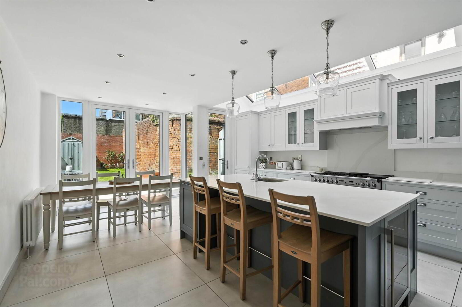 535 Ormeau Road 8 of 31