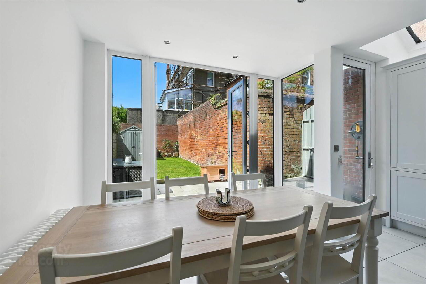 535 Ormeau Road 11 of 31