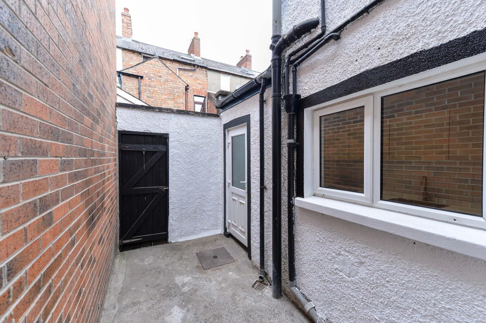 4 Lichfield Avenue 14 of 15