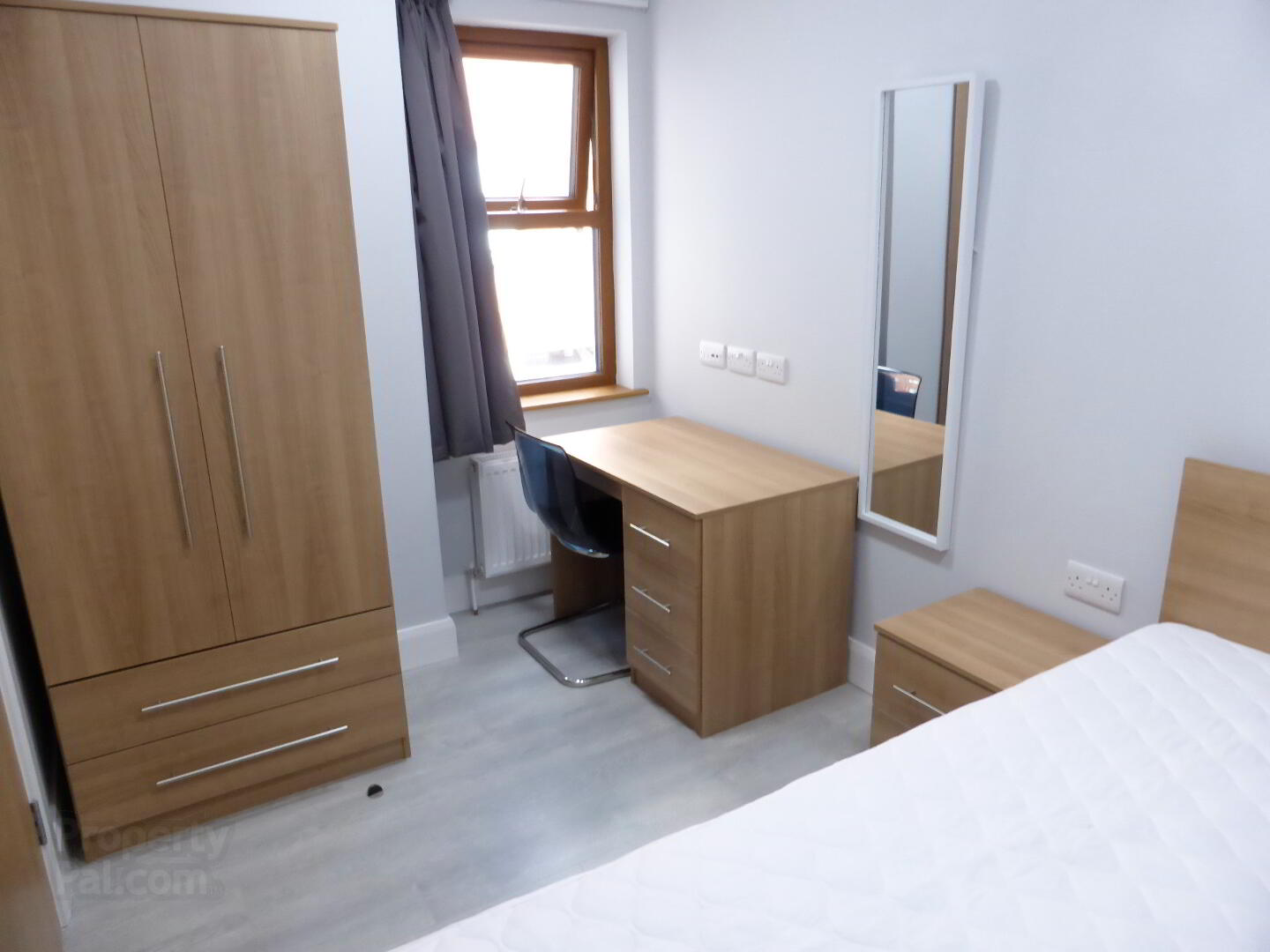 F5, 6 Eglantine Place 11 of 15