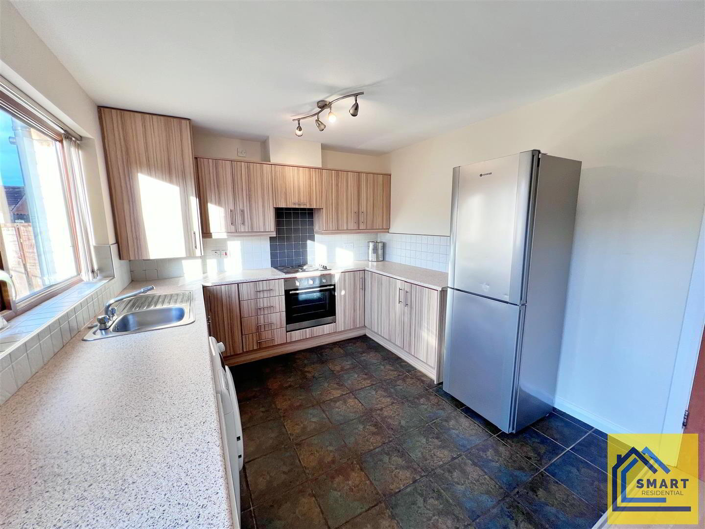 9 Inver Court 6 of 16