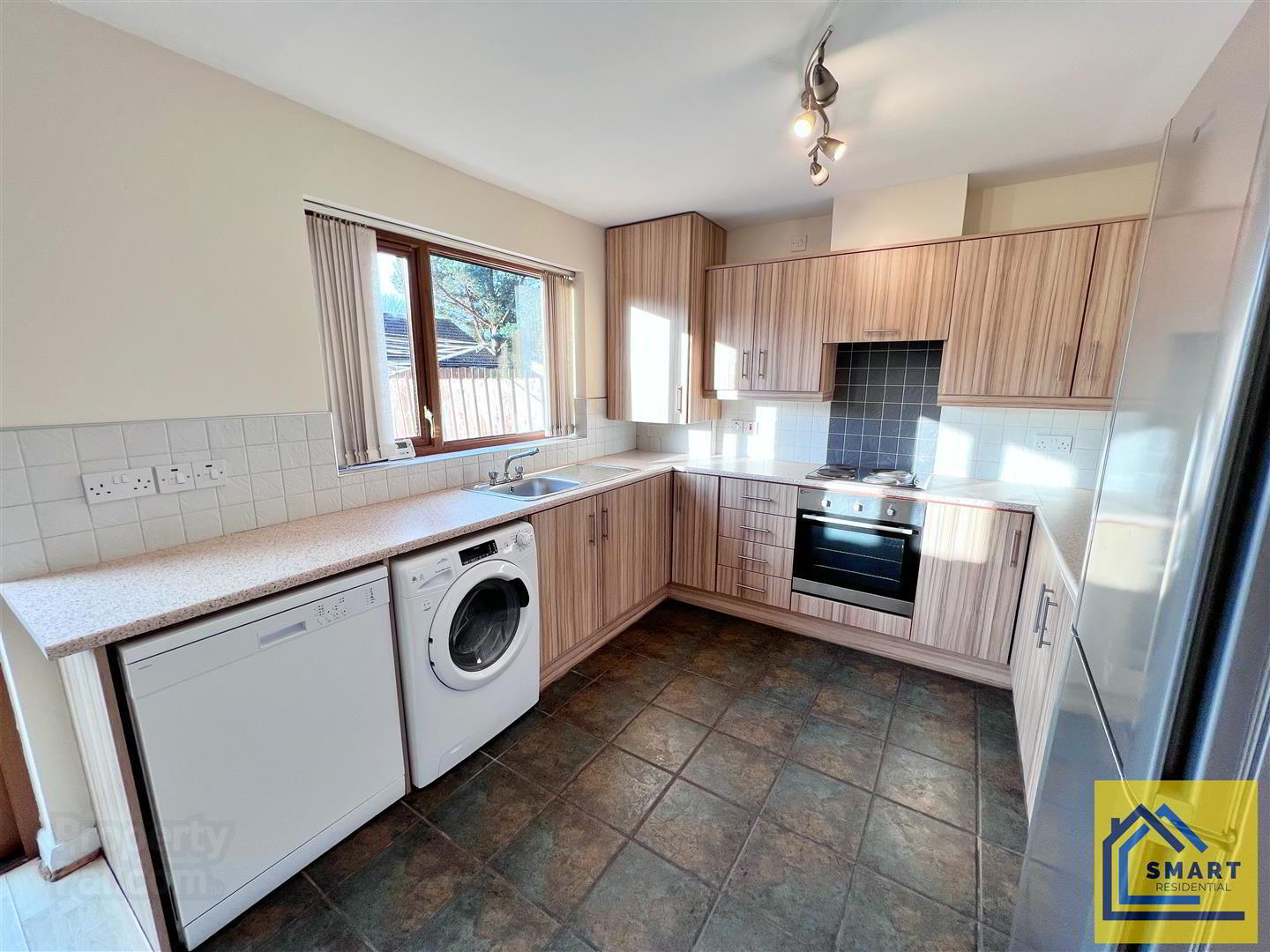 9 Inver Court 5 of 16