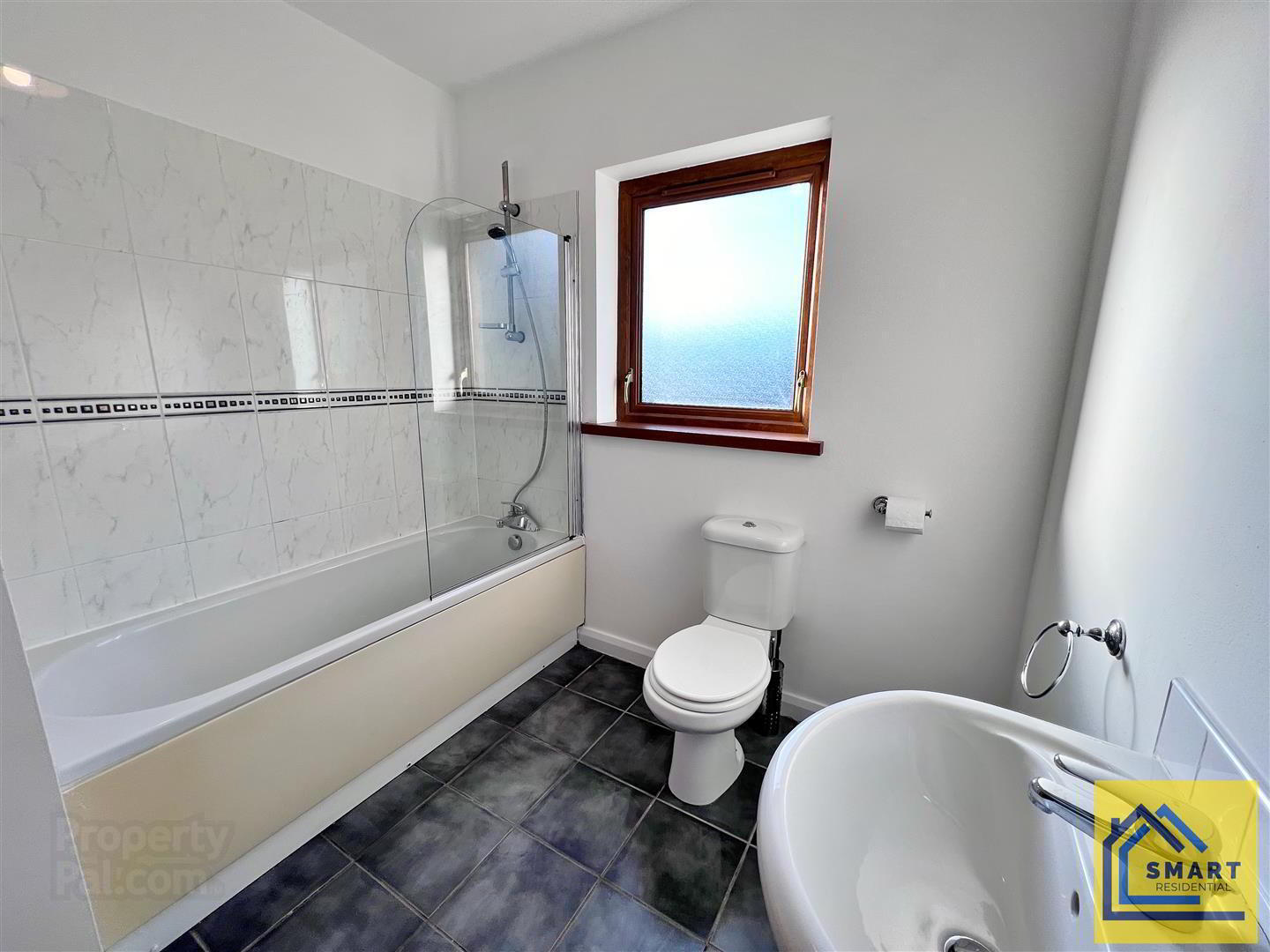9 Inver Court 14 of 16