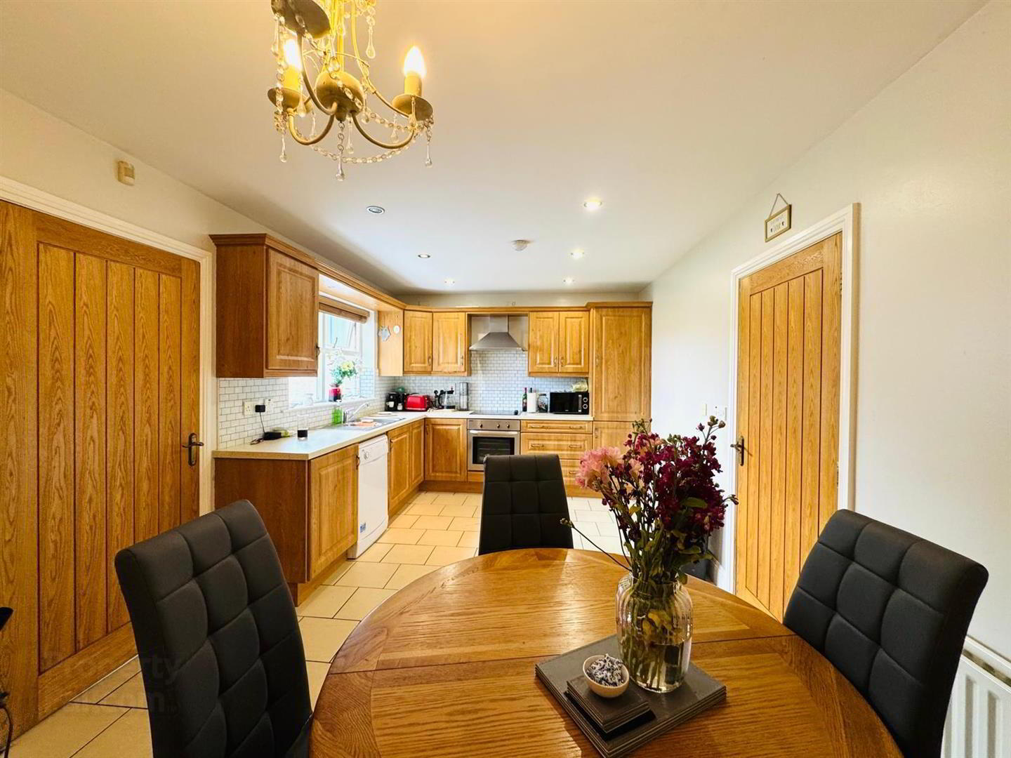 6 Fincairn Cottage Square 3 of 14