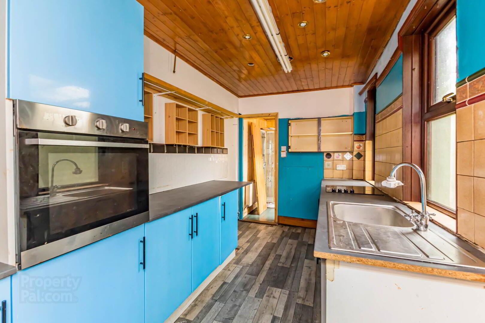 8 Cliftonville Street 9 of 22