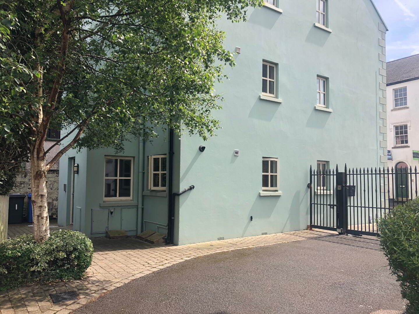 3 Linen Court 4 of 13