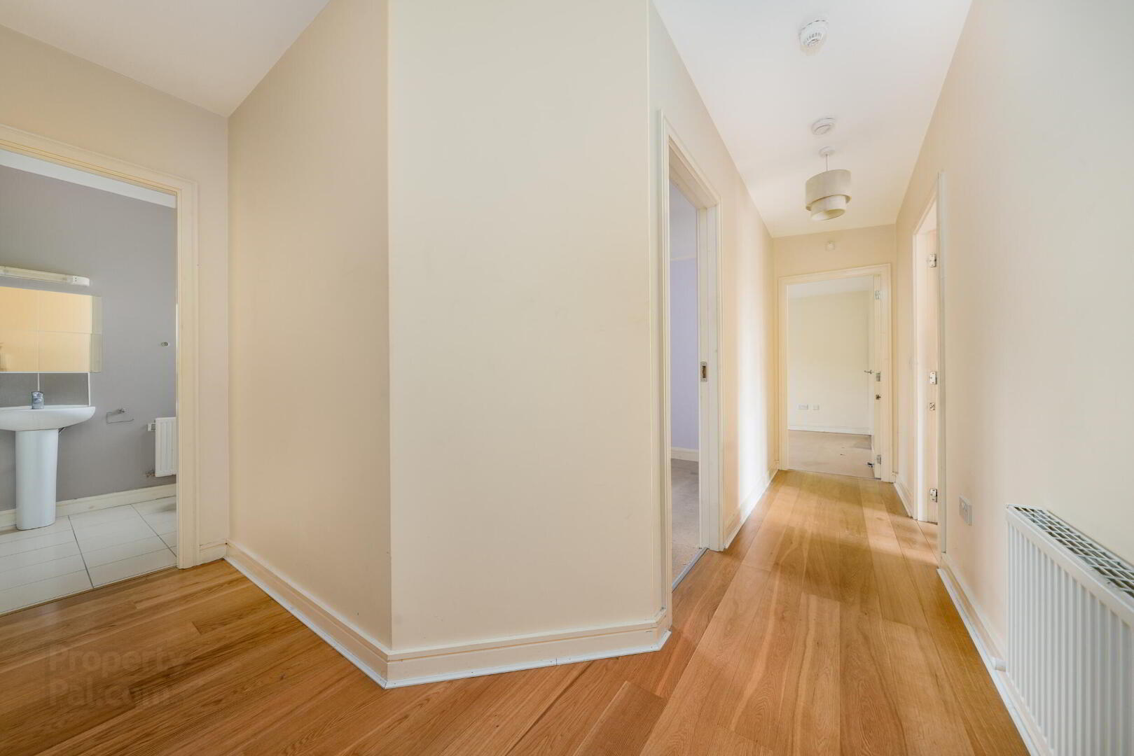 25 Aylmer Drive 12 of 16