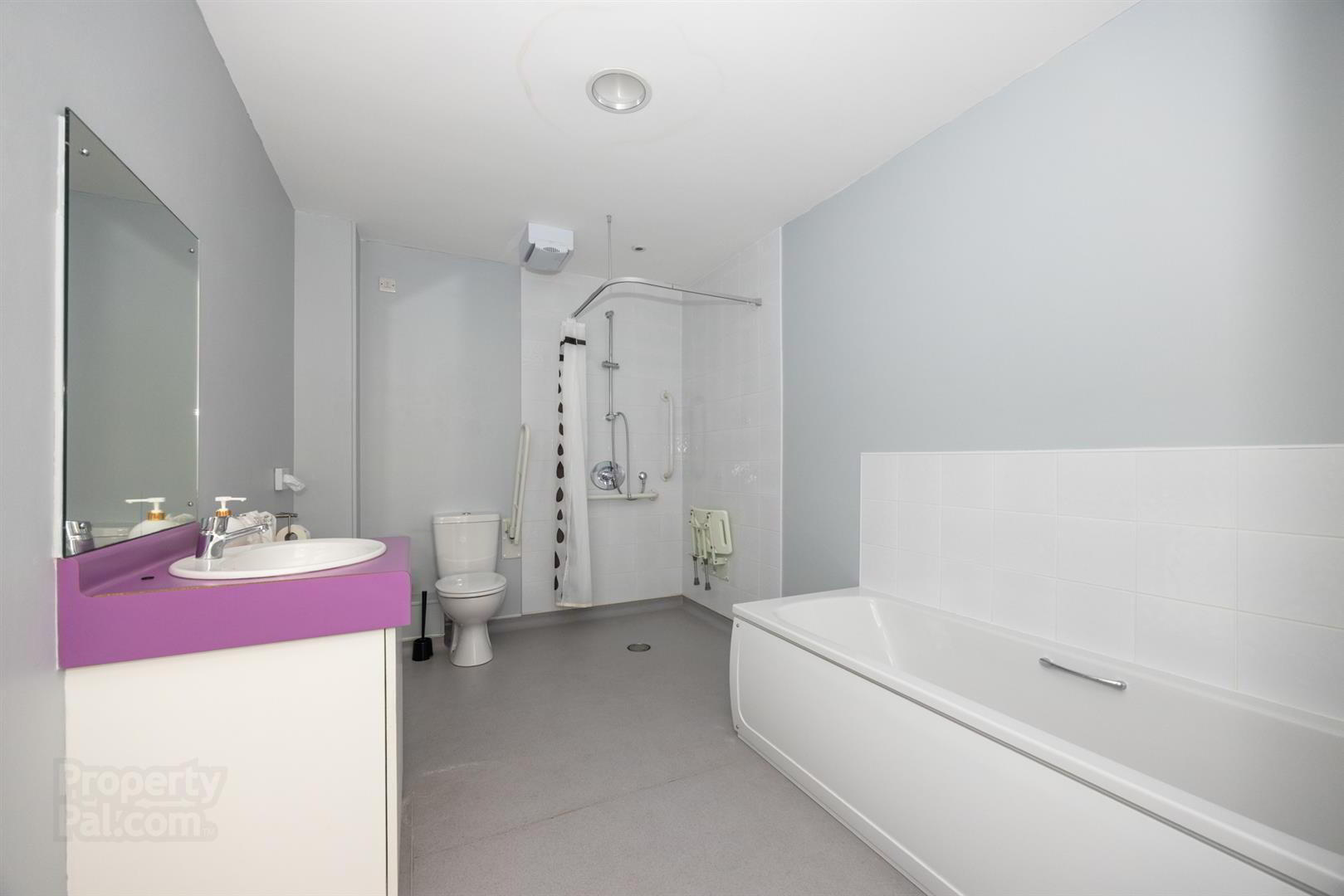 Clare Lodge, 3 Castle Place 33 of 62