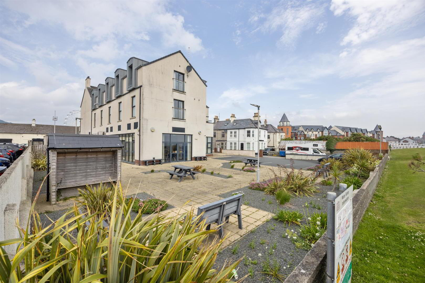 Clare Lodge, 3 Castle Place 55 of 62