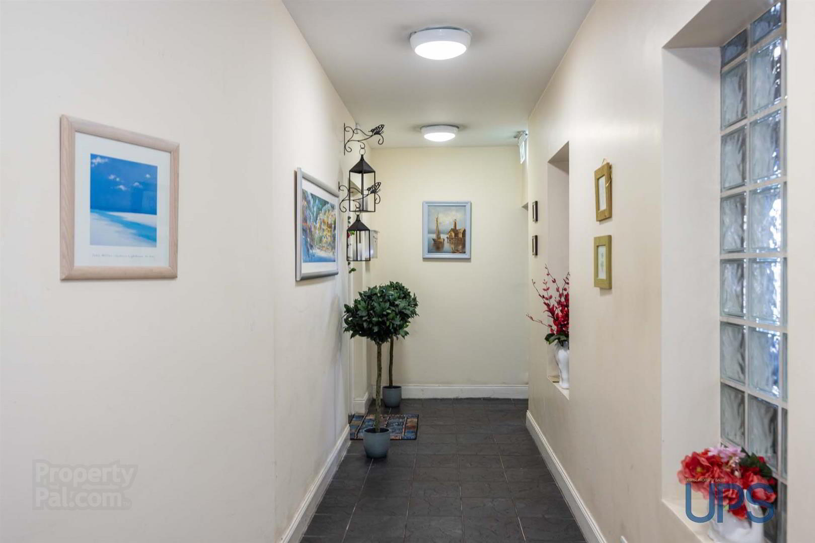 Apt 1 Casement Court, 99 Andersonstown Road 3 of 20