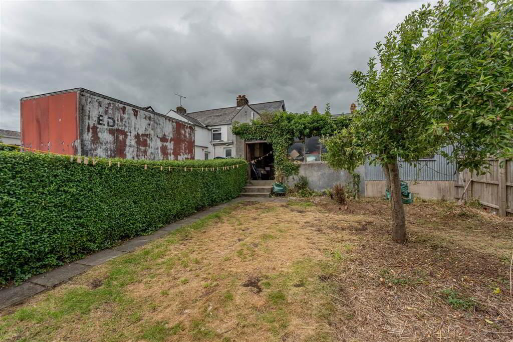 11 Pottinger Street 33 of 33