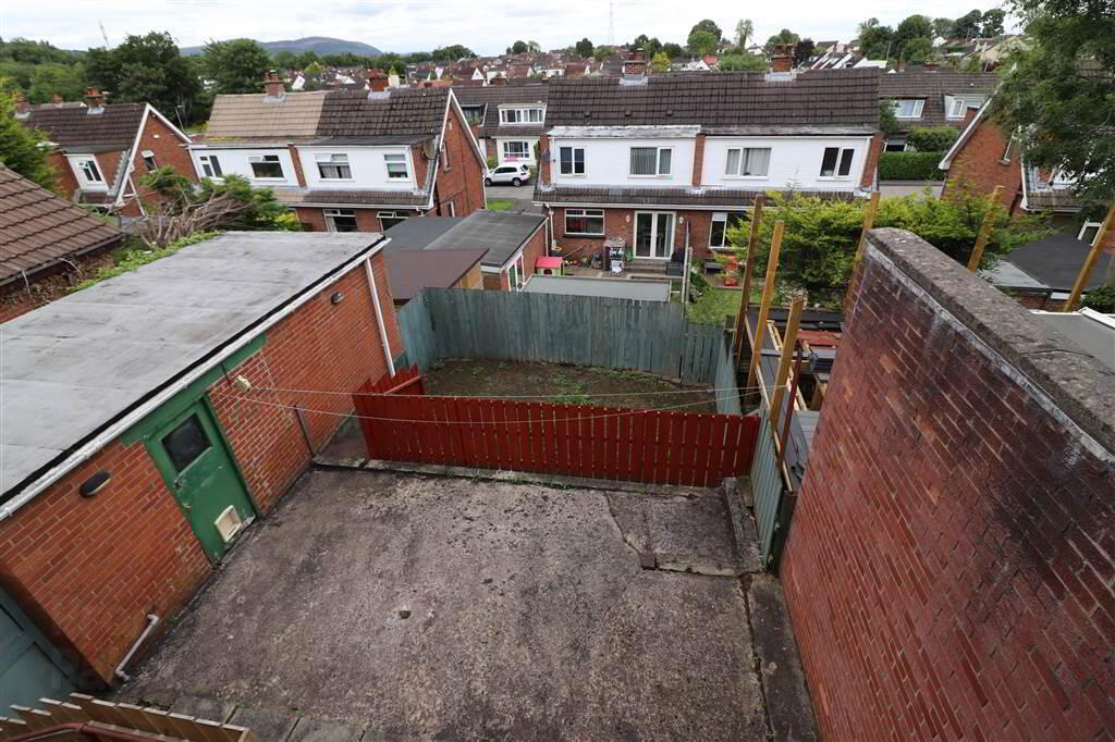 20 Cloverdale Road 10 of 10
