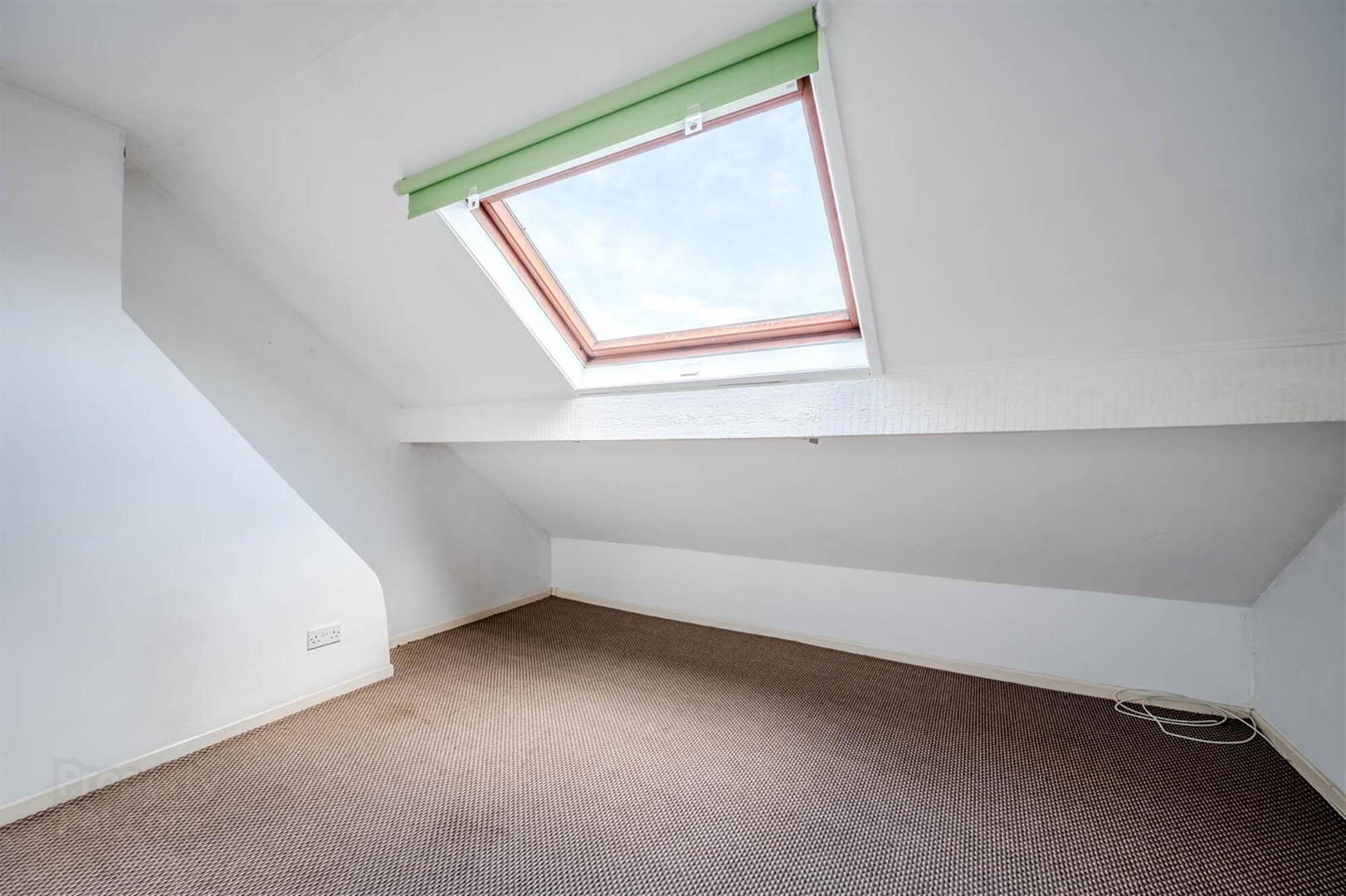 57 Downshire Road 16 of 18