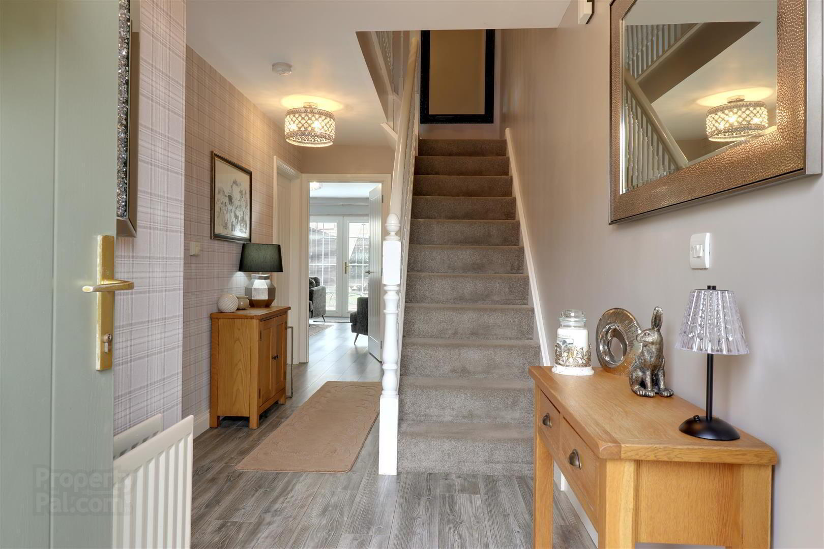 32 Balmoral Square 2 of 25