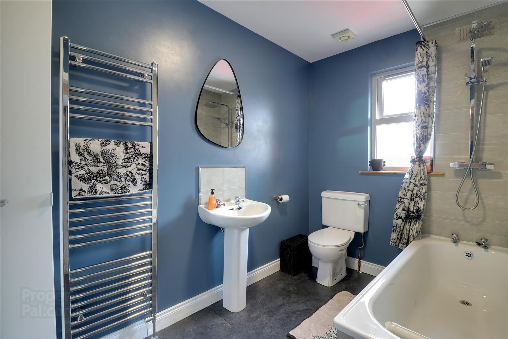 32 Balmoral Square 13 of 25