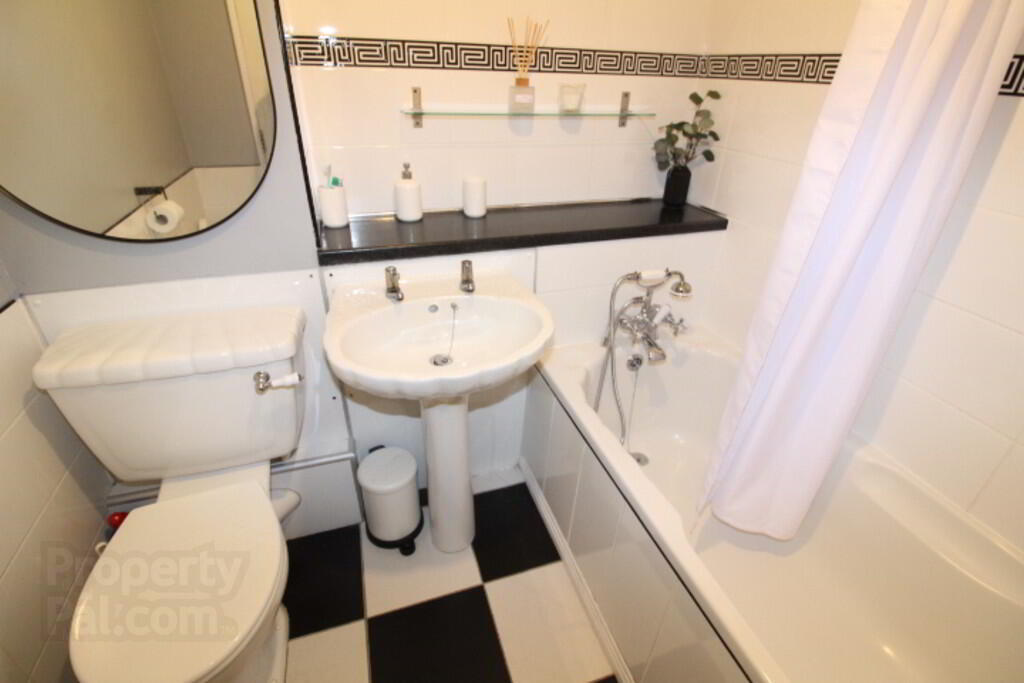 7d Beechwood House 13 of 15