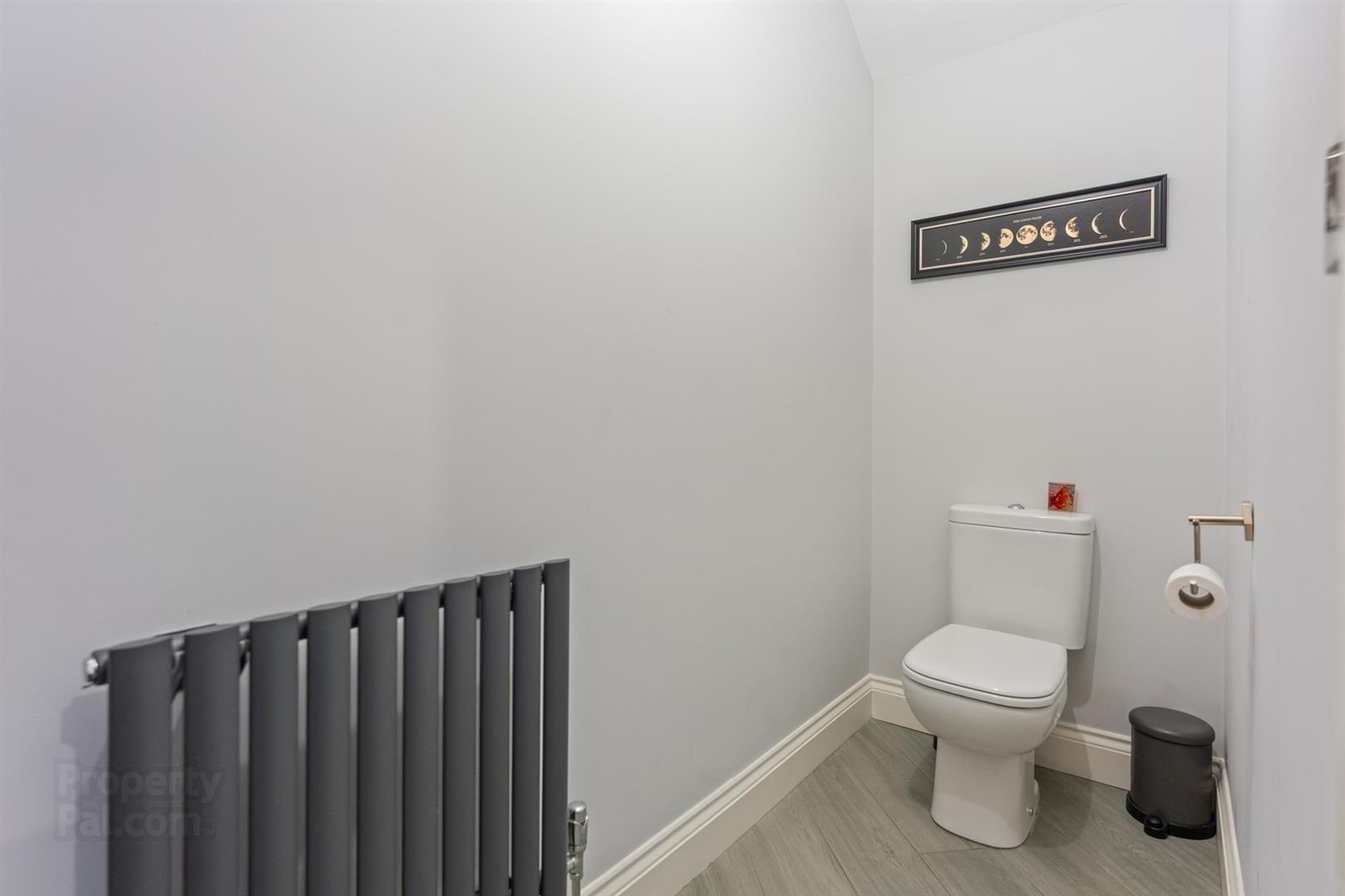 7 Tullynagardy Avenue 5 of 26