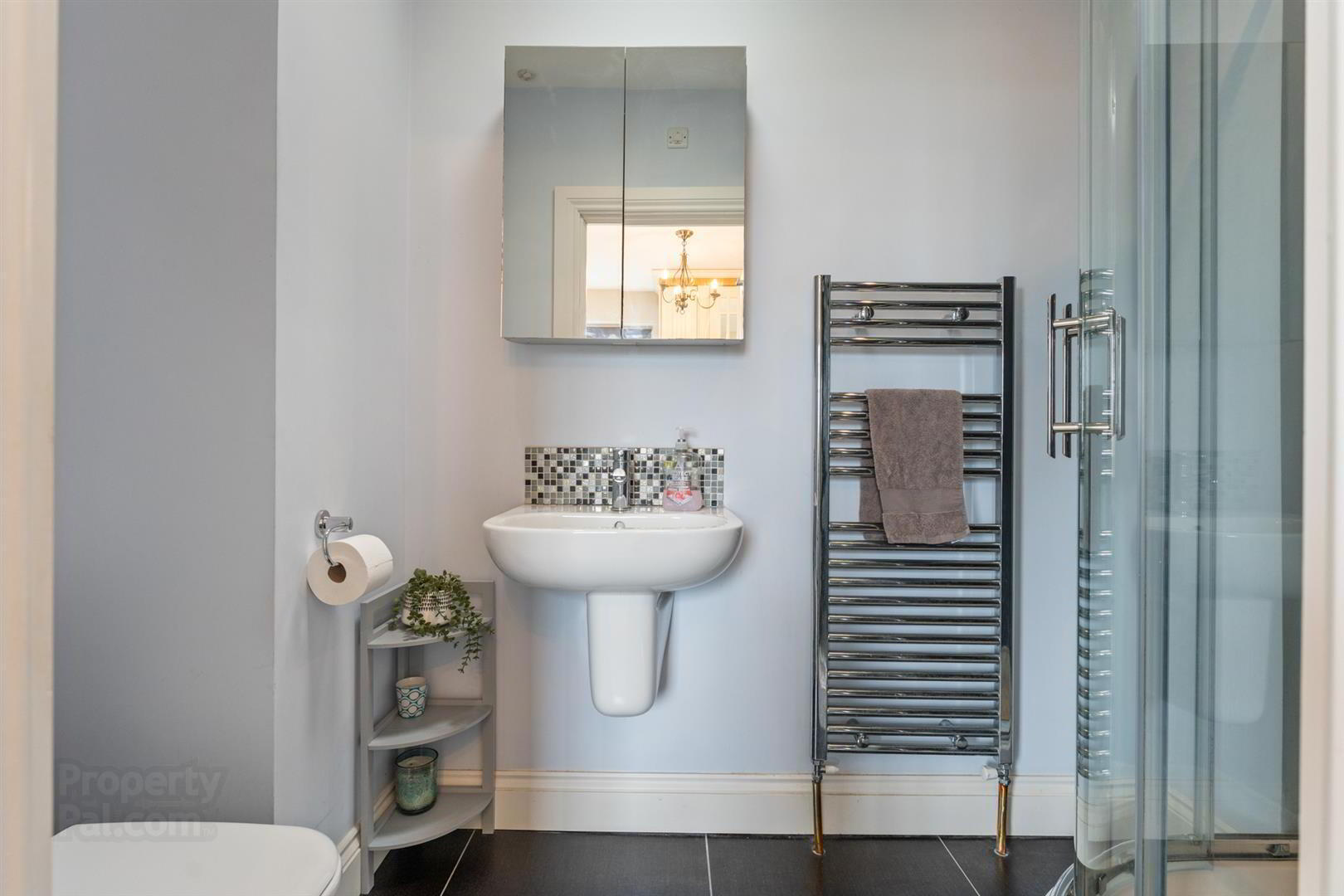 7 Tullynagardy Avenue 16 of 26