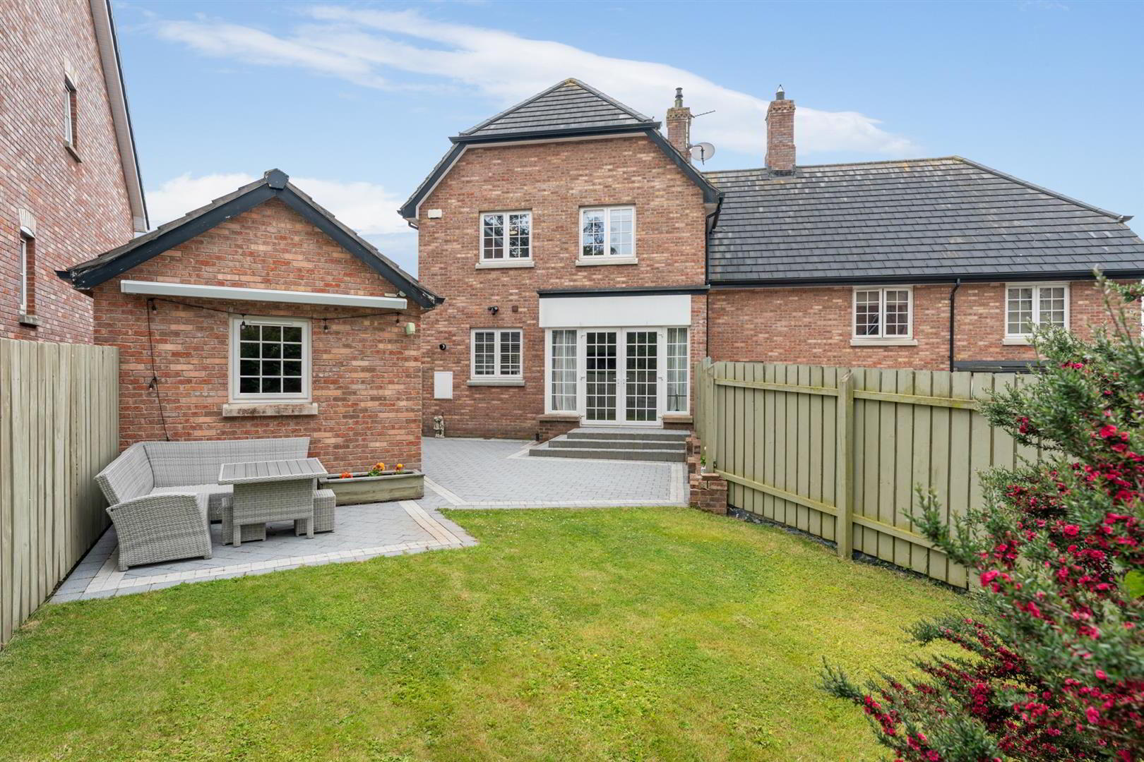 7 Tullynagardy Avenue 23 of 26