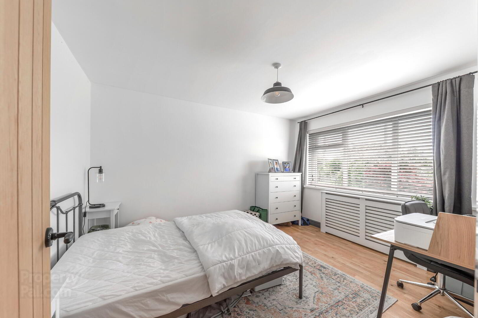 54 Lisbane Road 23 of 36